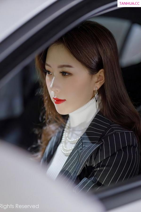 杨紫嫣  [XiuRen]高清写真图 2020.12.17 No.2910 杨紫嫣Cynthia第2张图片